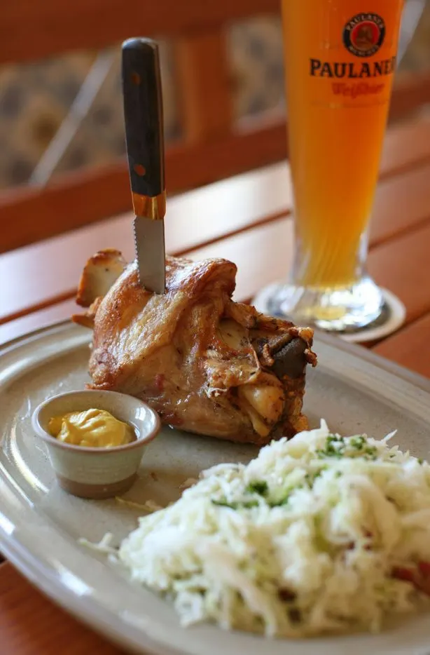 Oktoberfest 2026 em Blumenau promete mais de 150 pratos e reforça a tradição gastronômica da região
