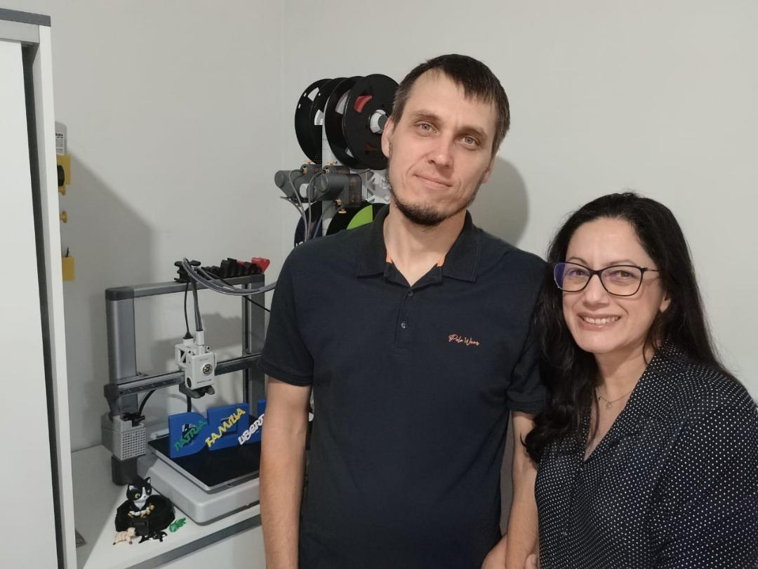 De hobby à empresa: casal de Blumenau transforma impressão 3D em novo negócio criativo