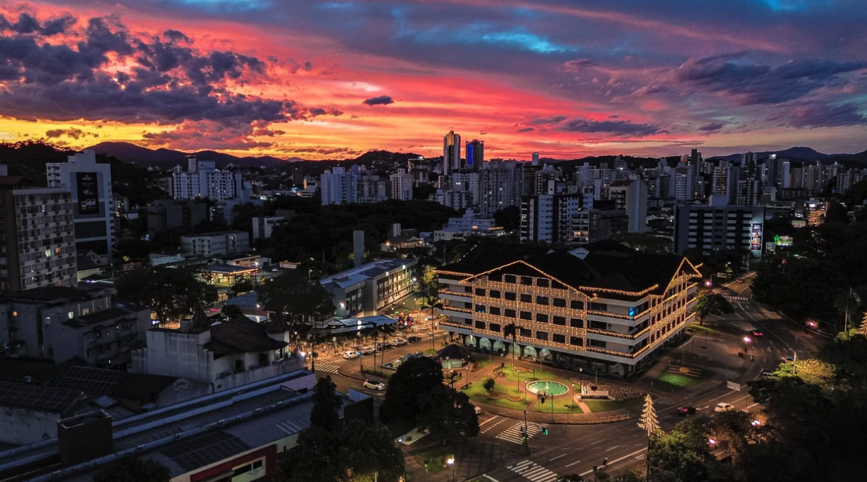 Blumenau inicia pesquisa para mapear turistas e fortalecer turismo local por meio de dados