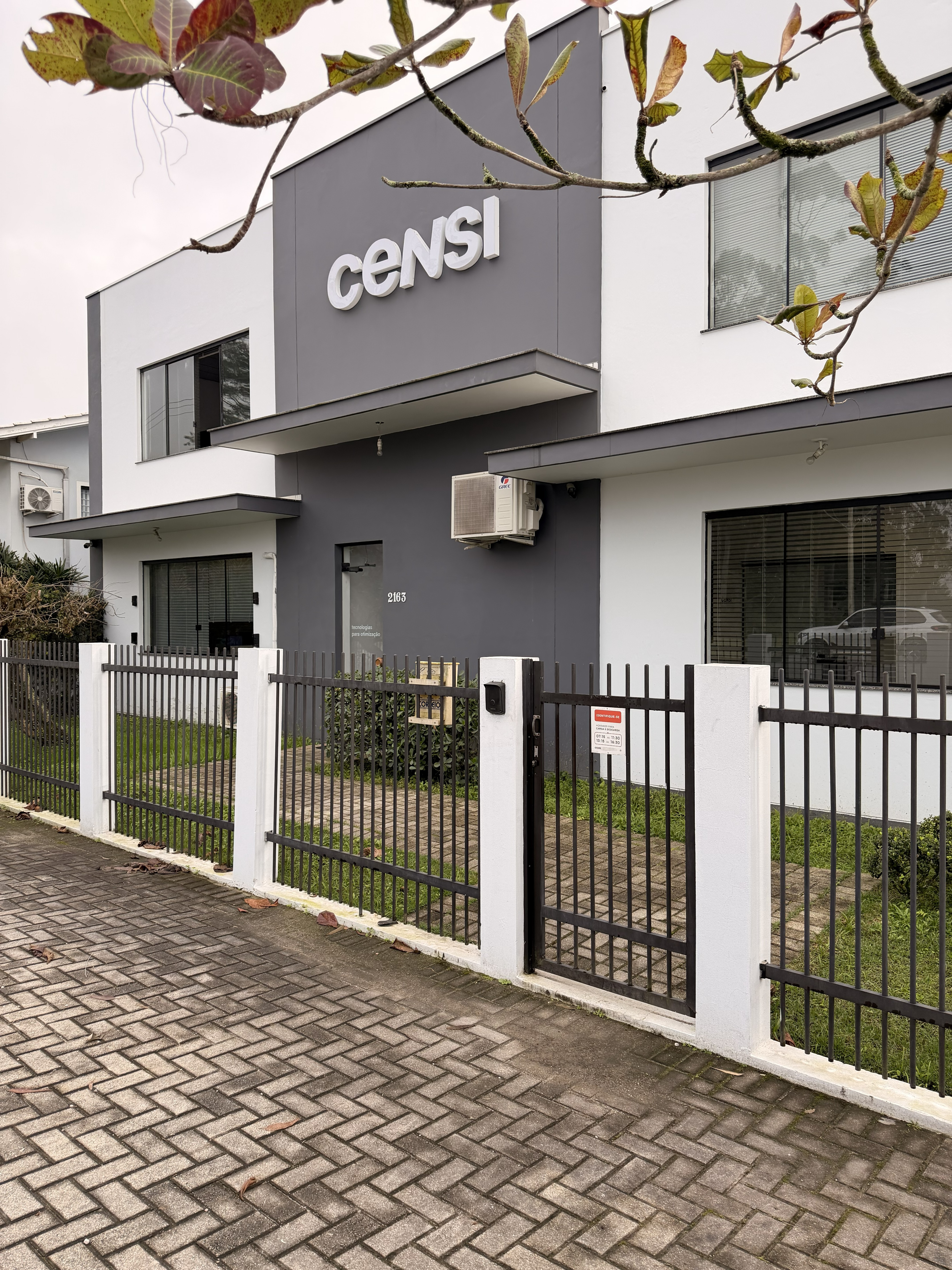 Censi leva sete lançamentos à Febratex 2026 e reforça aposta em automação têxtil