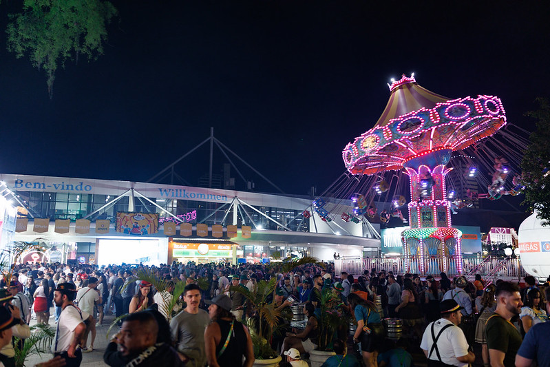 Valores dos brinquedos da Oktoberfest Blumenau: diversão e tradição a preços acessíveis